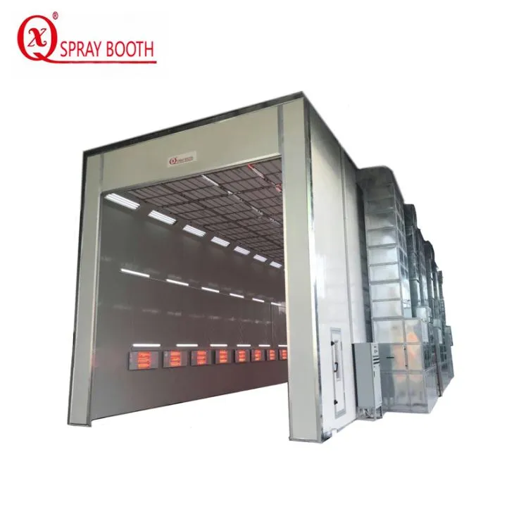 Бус Боотх Боотх са ролетним вратима